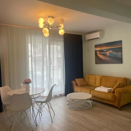 Ini Apartment Alezzi Năvodari Esterno foto