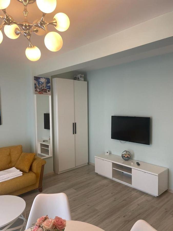 Ini Apartment Alezzi Năvodari Esterno foto