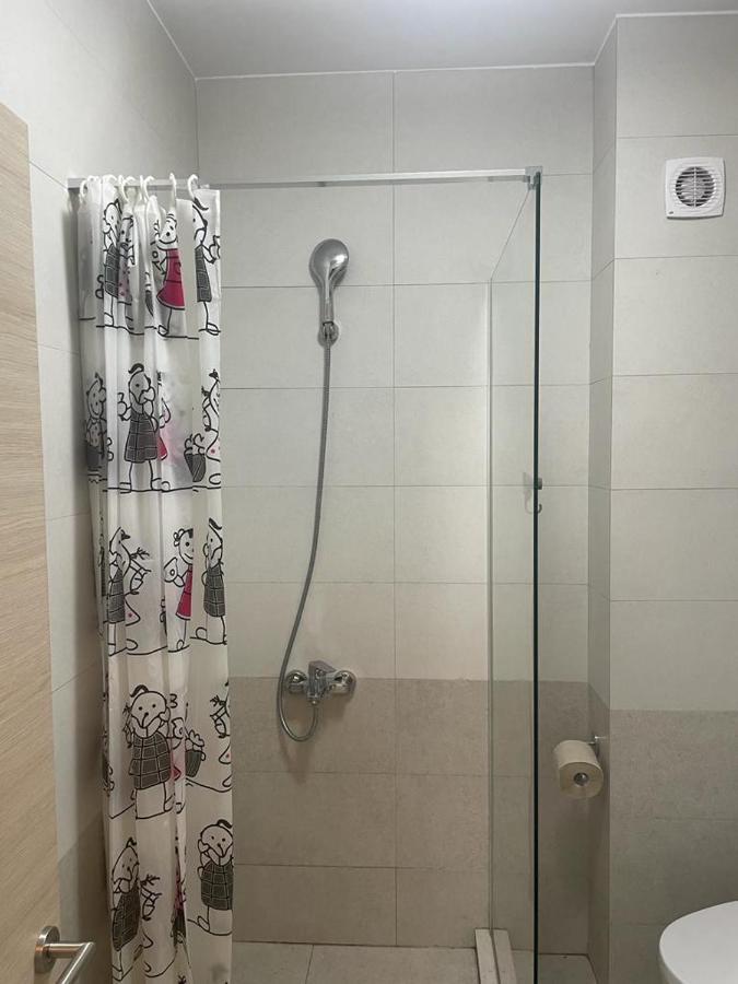 Ini Apartment Alezzi Năvodari Esterno foto
