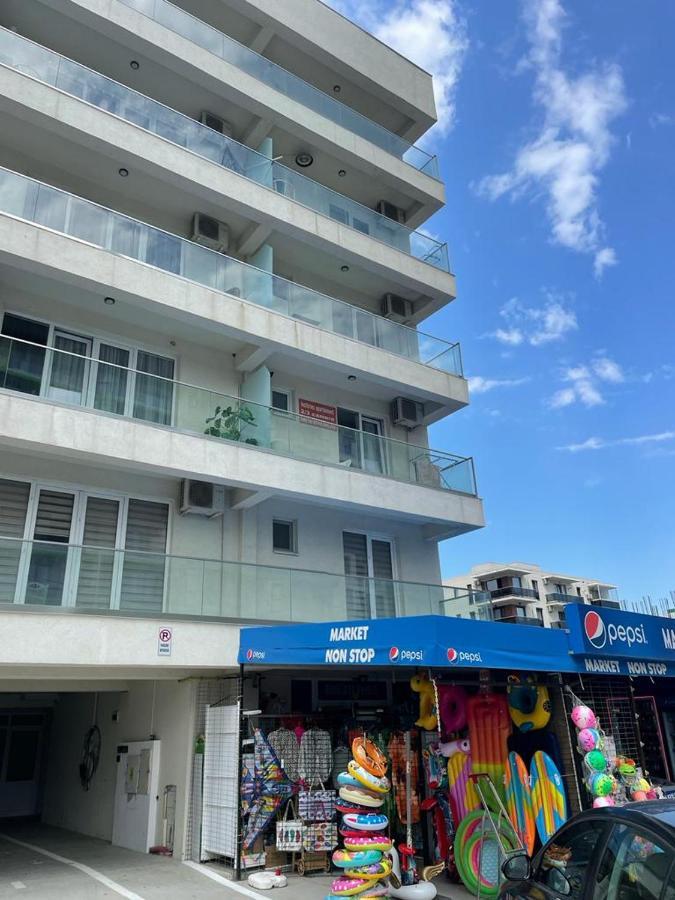 Ini Apartment Alezzi Năvodari Esterno foto