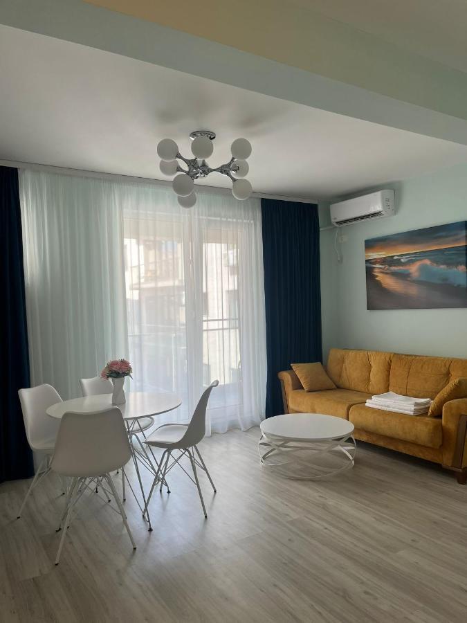 Ini Apartment Alezzi Năvodari Esterno foto