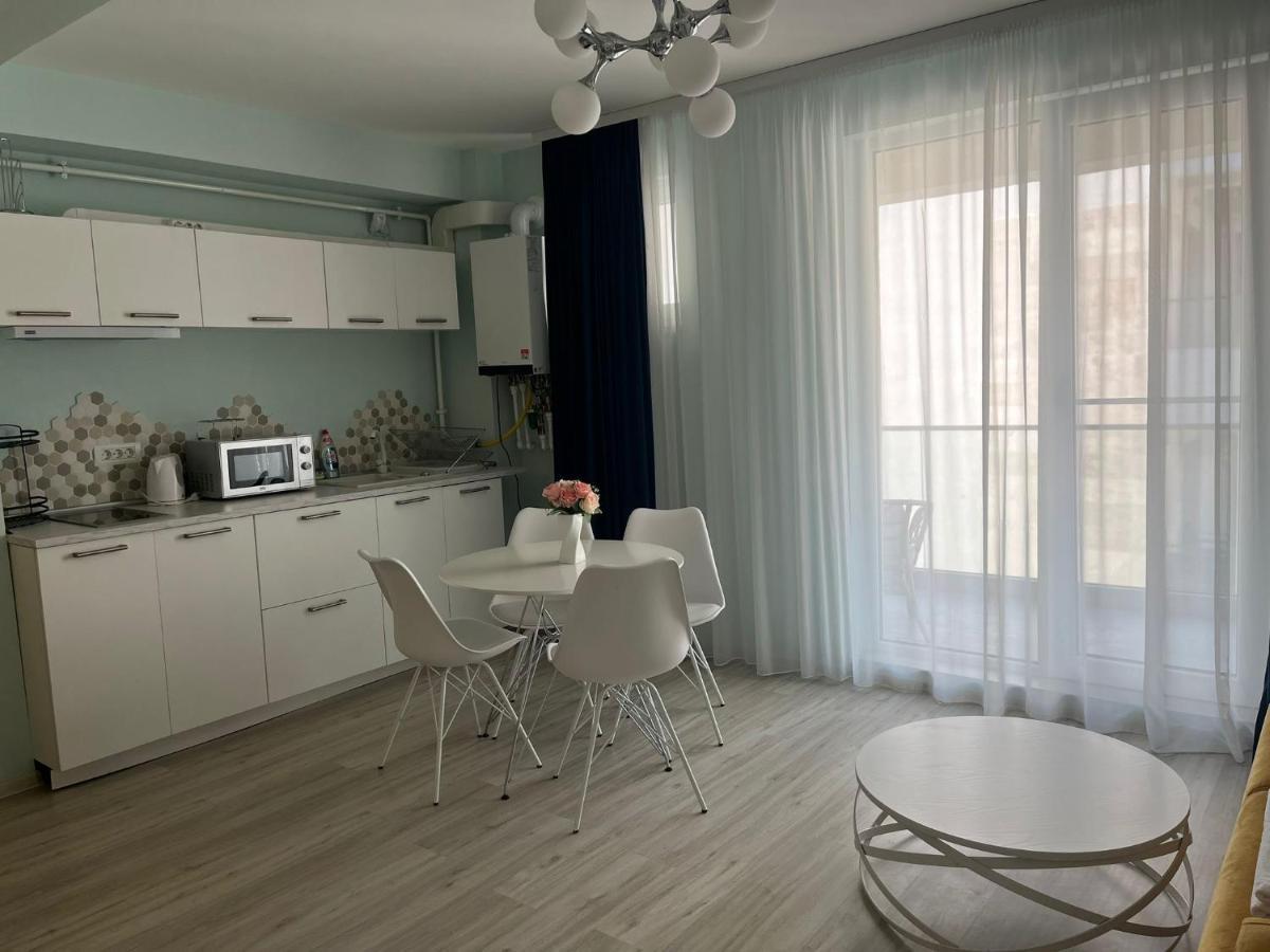 Ini Apartment Alezzi Năvodari Esterno foto